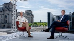 Intervju sa Alis Vajdel: debakl televizije i reklama za AfD