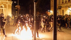U fotografijama: Protest u Valjevu okončan neredima