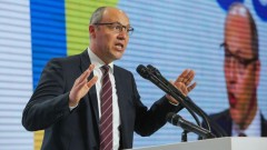 Ubijen bivši predsednik ukrajinskog parlamenta, BBC izvor kaže da se napadač maskirao u Glovo dostavljača