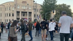 Skupovi podrške za privedenog studenta Bogdana Jovičića u više gradova u Srbiji