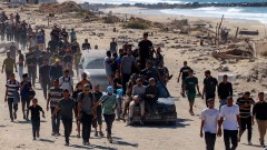 Palestinci se vraćaju na sever Gaze, prekid vatre stupio na snagu, tvrde Izrael i SAD