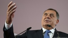 Dodiku ukinute sankcije, reakcije u BiH podijeljene