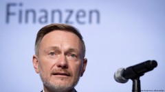 Bio nemački ministar, sad je menadžer u firmi za prodaju automobila