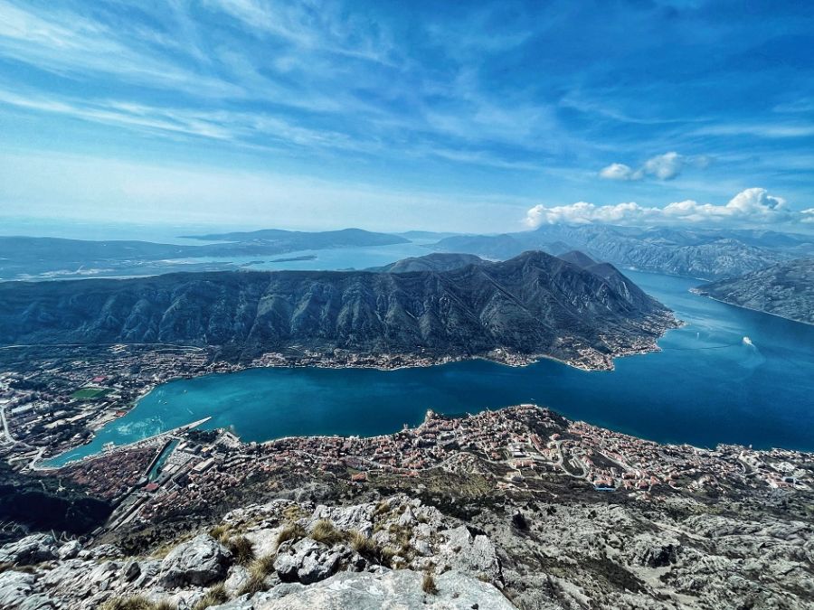 Pogled na Boku sa Pestingrada (foto: Ozren Zogović)