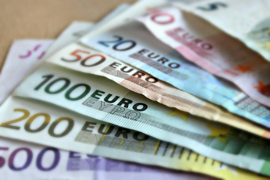 Novoodobreni krediti za četiri mjeseca 455 miliona eura