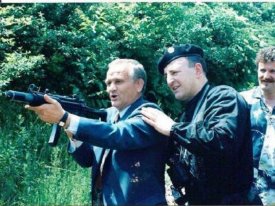 Dobio otkaz zbog fotografije s Arkanom arkan.jpg