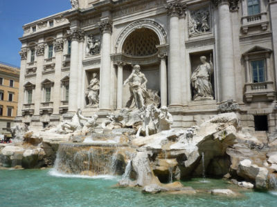 Najezda pacova na Fontanu di Trevi fontanaditreviromafc03.jpg