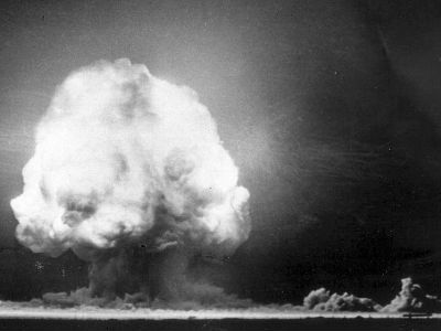 first-atomic-bomb-test-ne-009.jpg