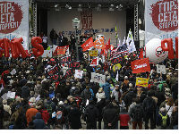 566007_njemaaka-protest-protiv-trg-sporazuma-betajpg