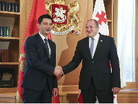 599621_00000797jpg