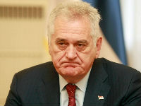 810866_tomislav-nikolic-beta-1jpg