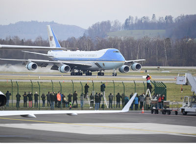 850094_donald-tramp-avion-dalas-betajpg