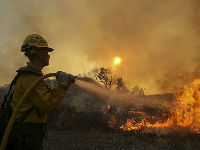 U Kaliforniji bijesne šumski požari