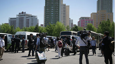994505_pjongjang-novinari-betajpg