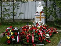 1049952_758802f123db3c447238df9648eca4b1jpg