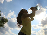 1073412_drinking-87155340jpg