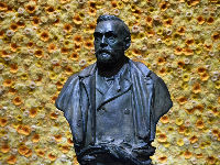 1124938_c0015087jpg