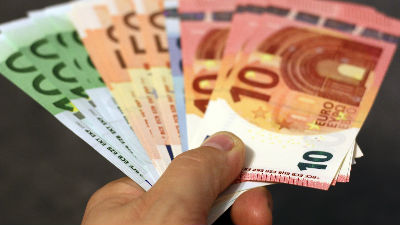 1167636_money-10054641920jpg