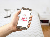 1183666_airbnb-23847371920jpg