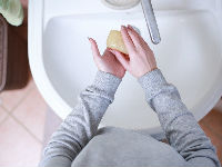 1185568_hand-washing-48187901280jpg