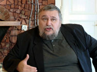 1216943_maxresdefaultjpg
