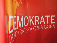1241189_demokratska-crna-gora-ulcinjjpg