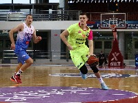 Simonović ipak ide na NBA draft