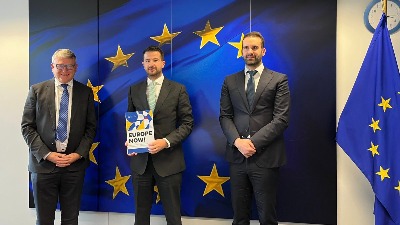 "Evropa sad" brine o mladima i želi da ih zadrži u CG fd1qruwuaeauoz.jpg