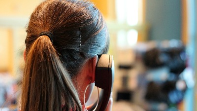 make-a-phone-call-gb85ea52c61280.jpg