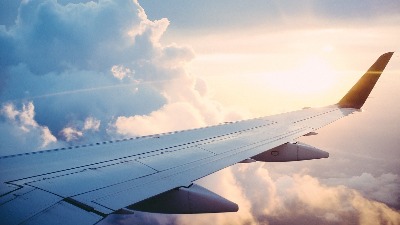 "Očekujem prazna mjesta na prvim letovima" plane-8414411280.jpg