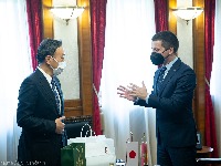 img4090.jpg