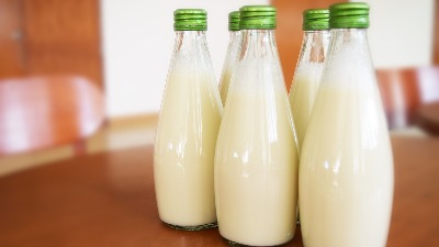 Najviše proizvedeno kravljeg mlijeka milk-12238001920.jpg
