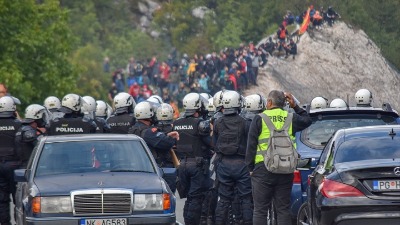 Zbog incidenata na Cetinju još 43 prekršajne 1.jpg