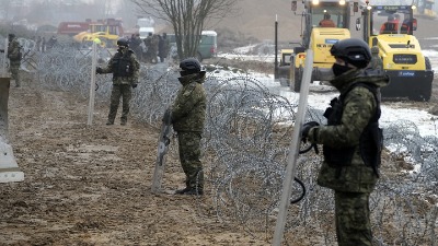 Poljska počela izgradnju zida na granici sa Bjelorusijom