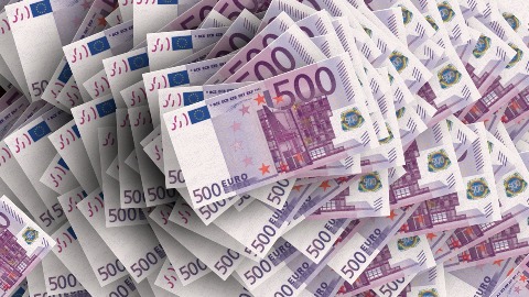 Poreski dug preko 550 miliona eura euro-g136e62fac1280.jpg