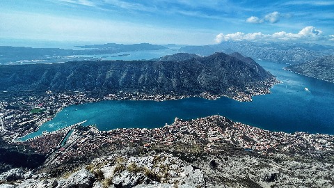 Jedinstveni pogled na zaliv i Kotor