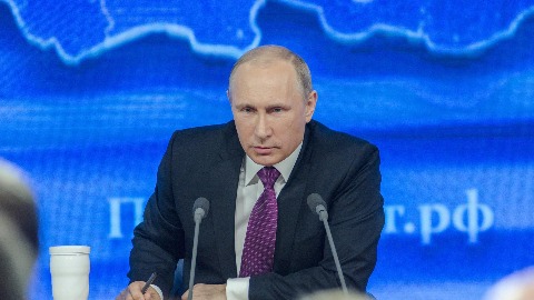 putin-gf7700800f1920.jpg