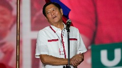 Sin filipinskog diktatora ubjedljivo pobijedio na izborima