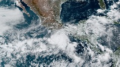 Prvi uragan u sezoni kreće se prema južnopacifičkoj obali Meksika