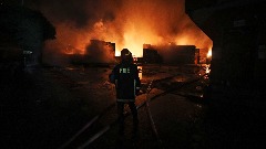 Najmanje 49 osoba stradalo u požaru skladišta u luci u Bangladešu